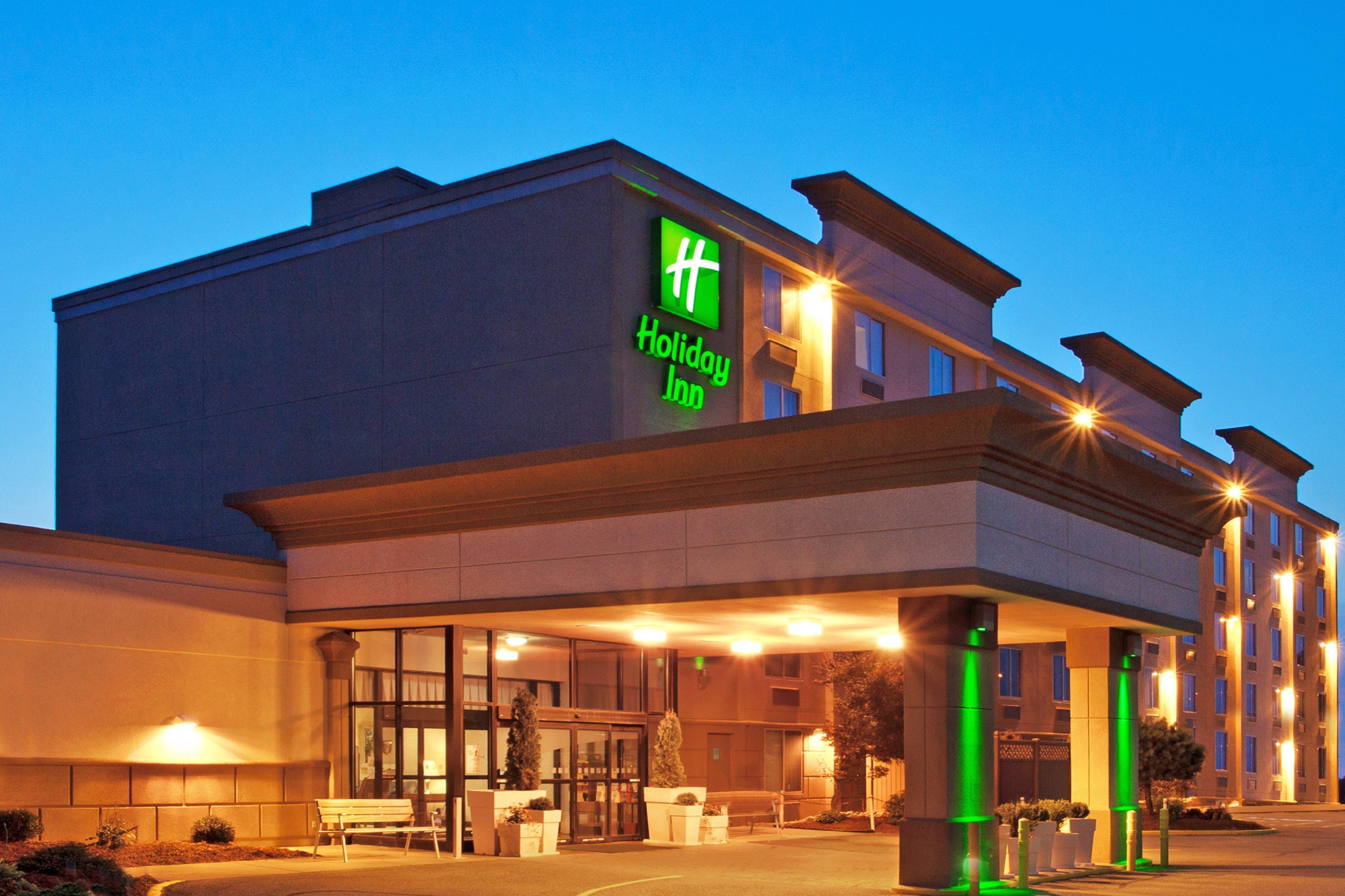 Holiday Inn Weirton-Steubenville Area Exteriör bild