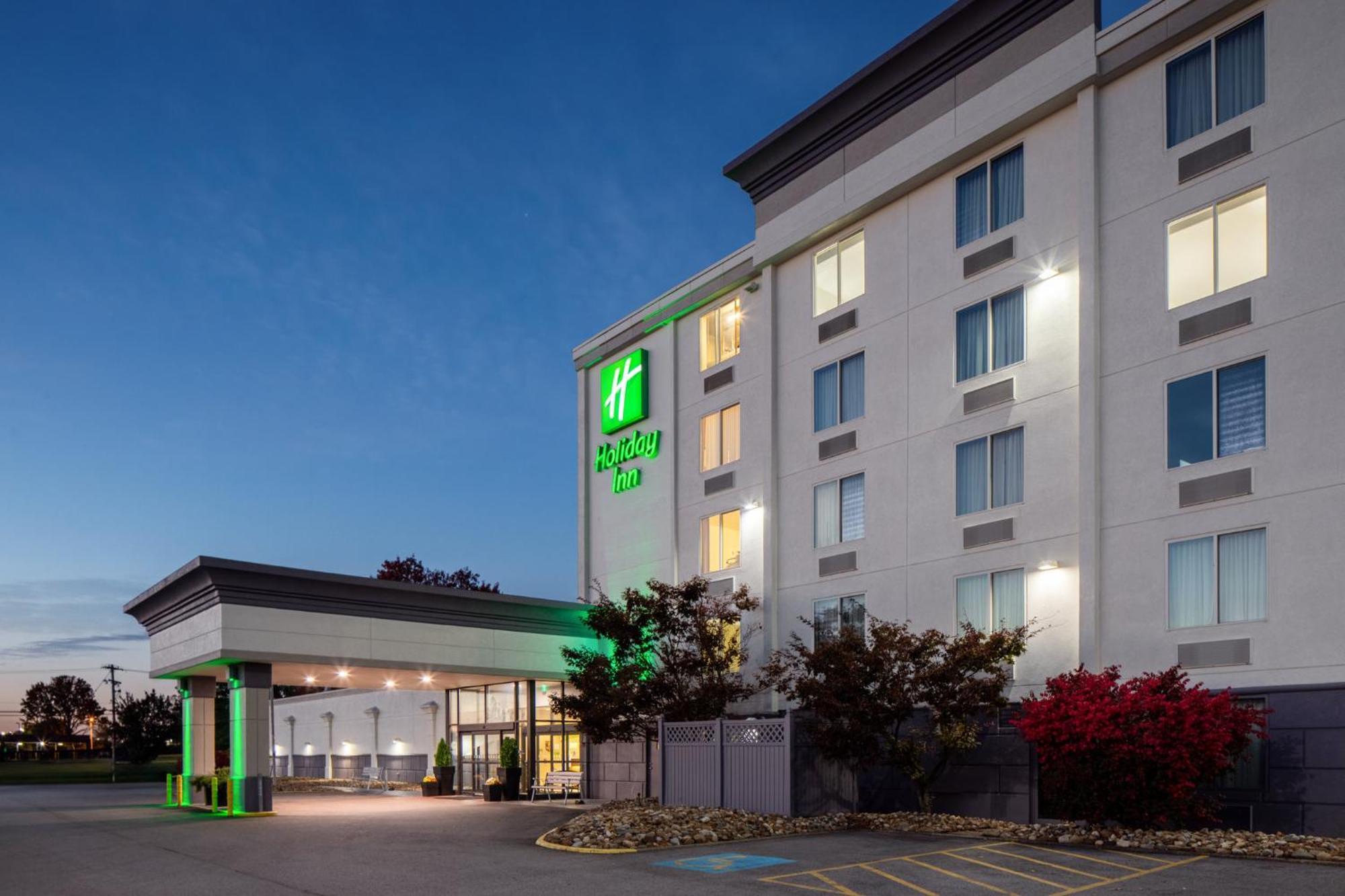 Holiday Inn Weirton-Steubenville Area Exteriör bild
